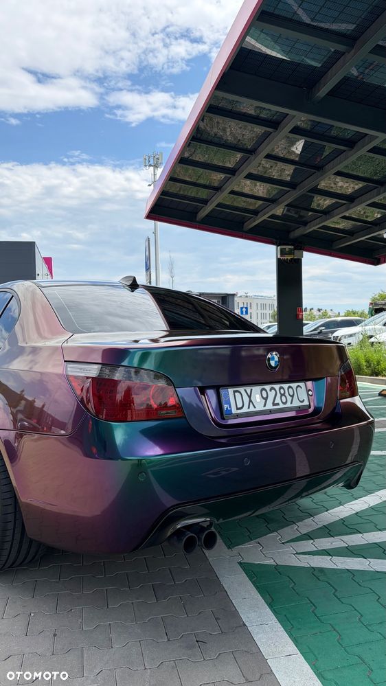 BMW Seria 5 550i - 6