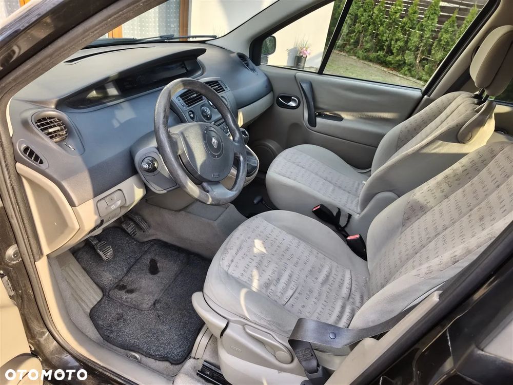 Renault Scenic 1.5 dCi Expression - 7
