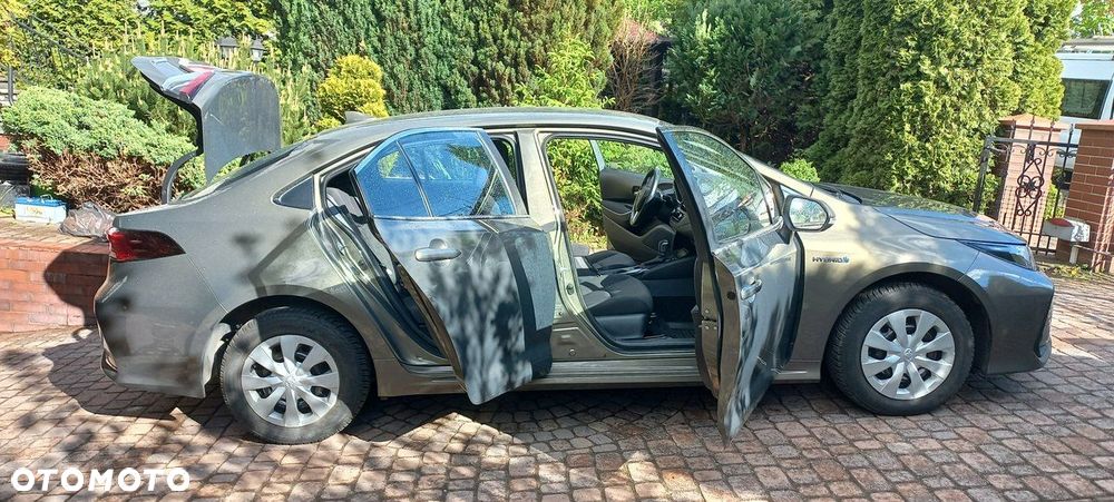 Toyota Corolla 1.8 Hybrid Comfort - 13