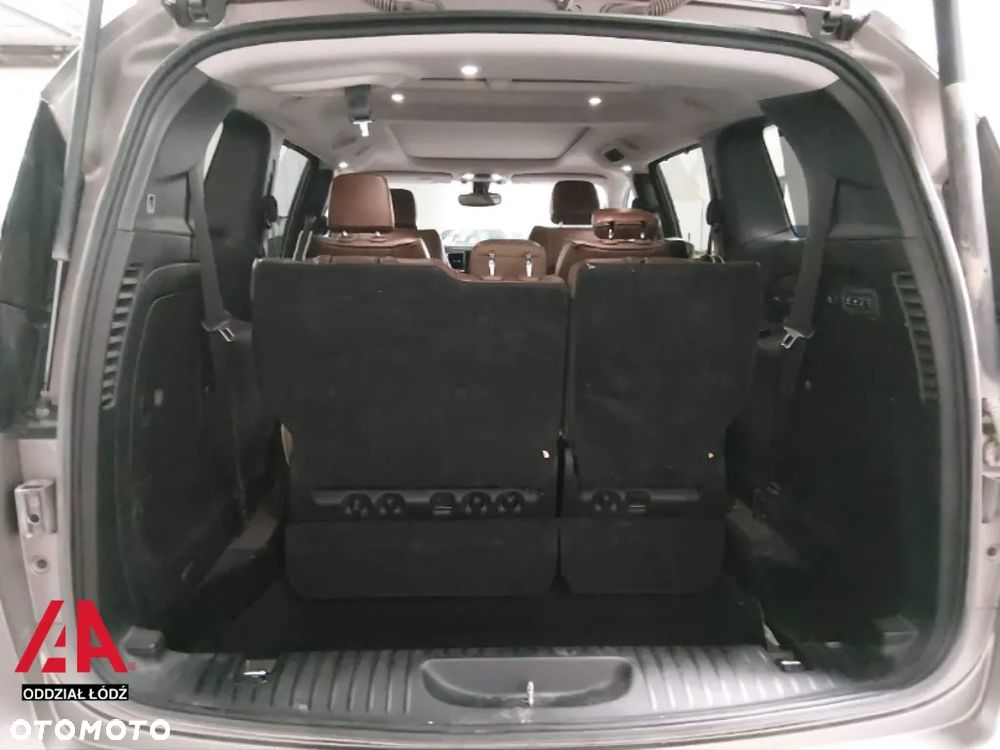 Chrysler Pacifica - 7