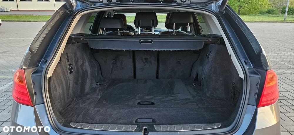 BMW Seria 3 316i Luxury Line - 14