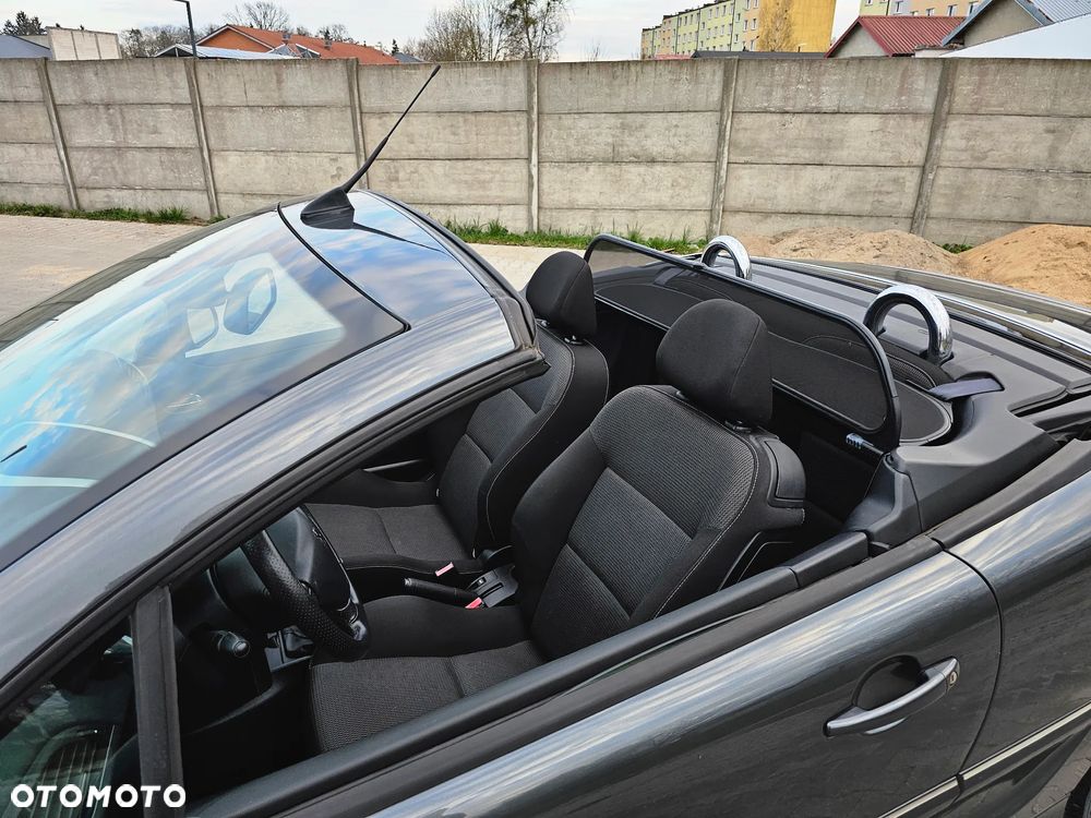 Peugeot 207 CC 120 VTi Platinum - 4