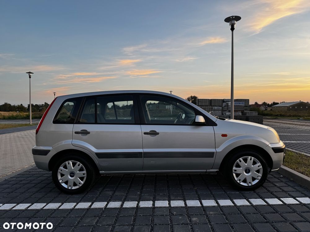 Ford Fusion 1.4 Silver X - 2