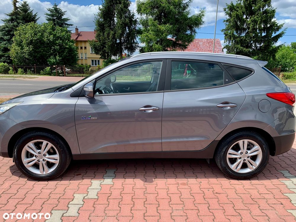 Hyundai ix35 1.7 CRDi 2WD blue Finale Gold - 6