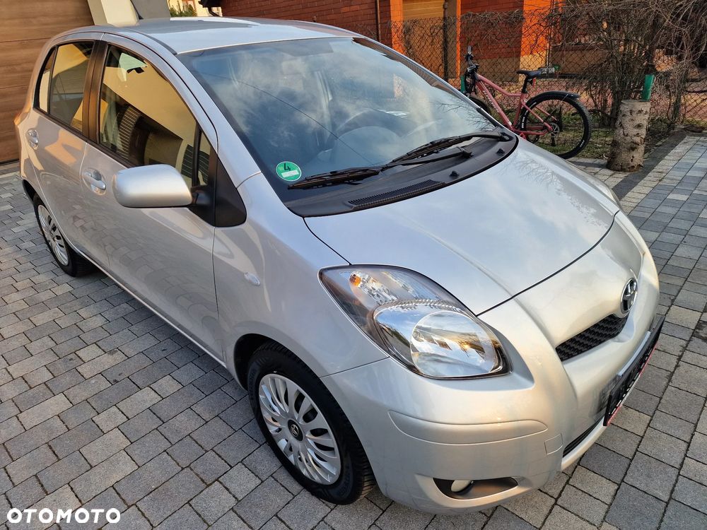 Toyota Yaris 1.33 Luna - 5