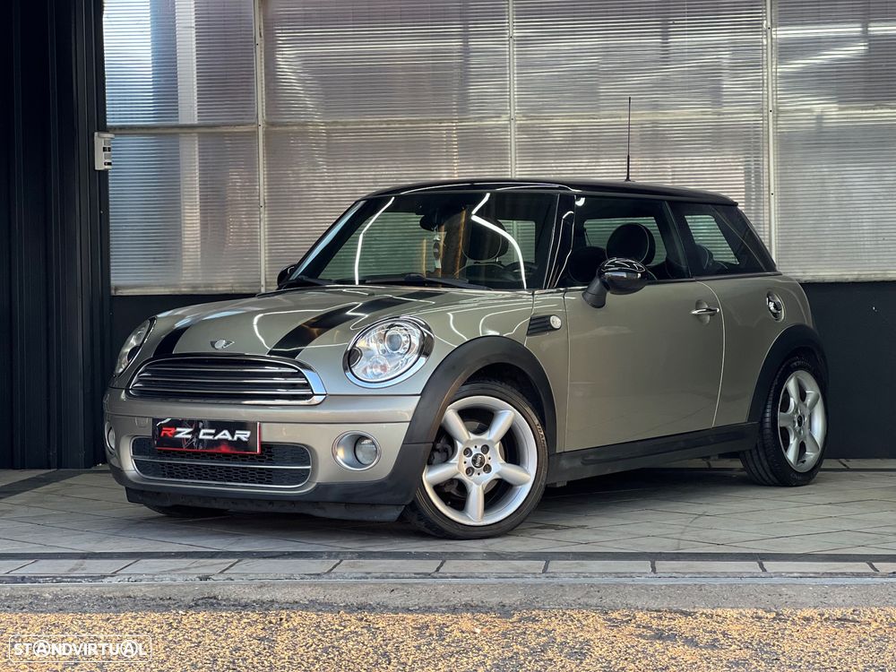 MINI 3 Portas Cooper D - 1