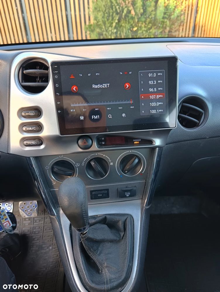Toyota Matrix - 11