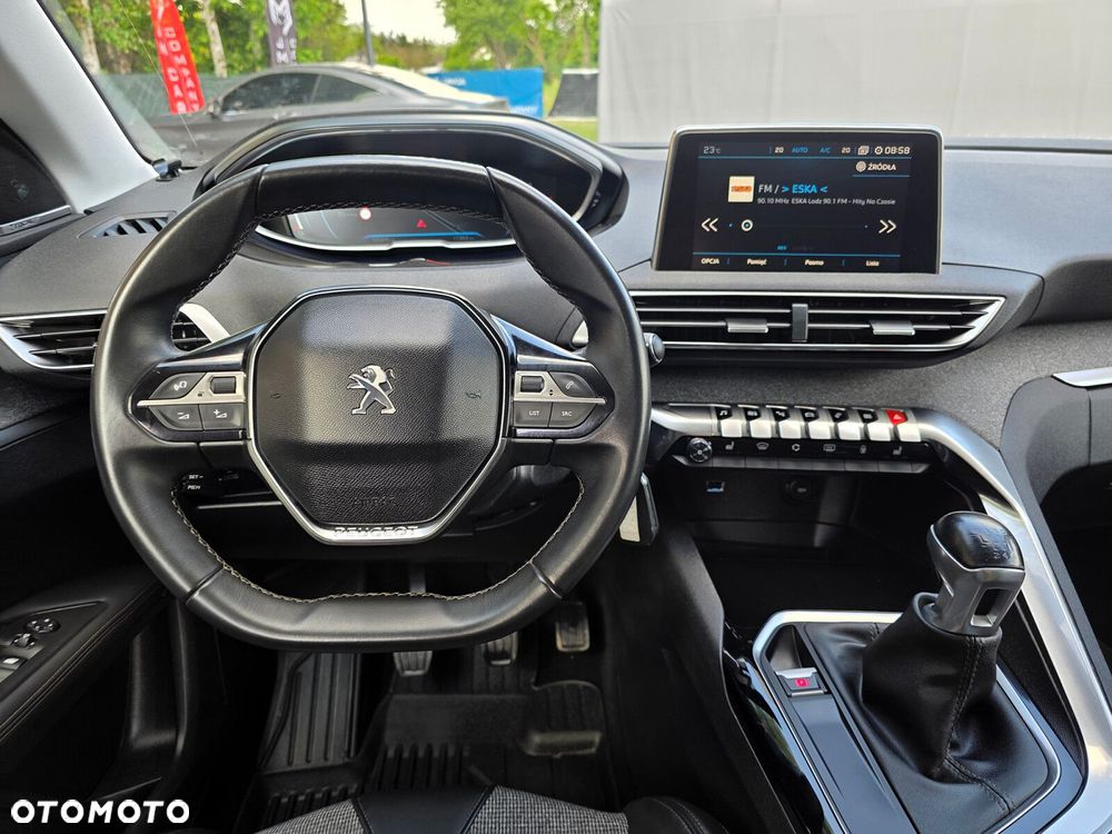 Peugeot 3008 - 12