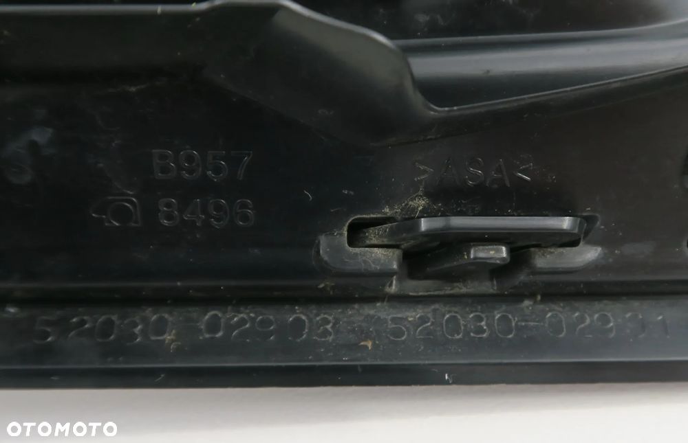 TOYOTA COROLLA E21 Lift 2022 - zaślepka kratka zderzak halogen R ORYGINAŁ - 4