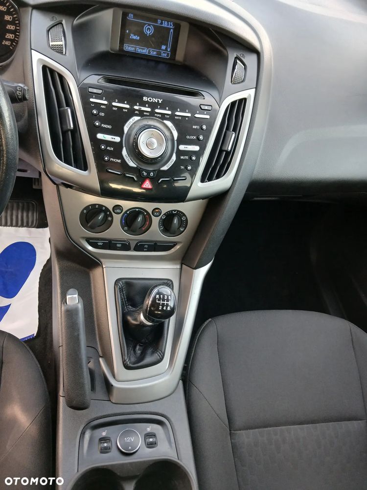 Ford Focus - 12