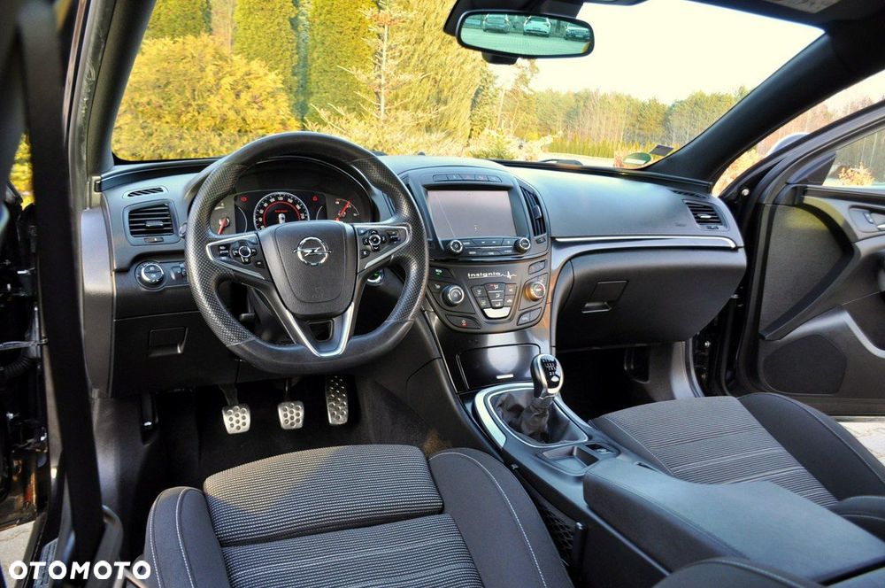 Opel Insignia - 28