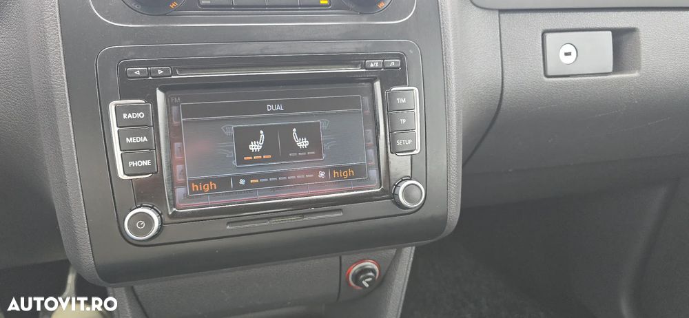 Volkswagen Touran 1.6 TDI SCR BlueMotion Technology Comfortline - 17