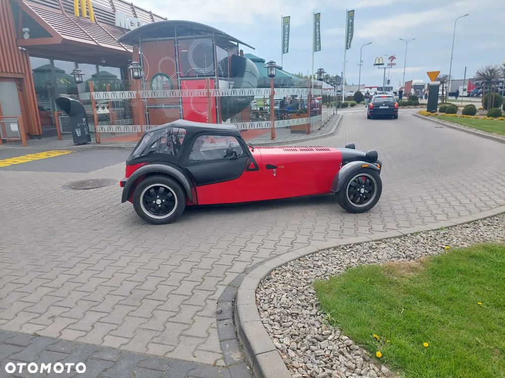 Caterham Seven - 4