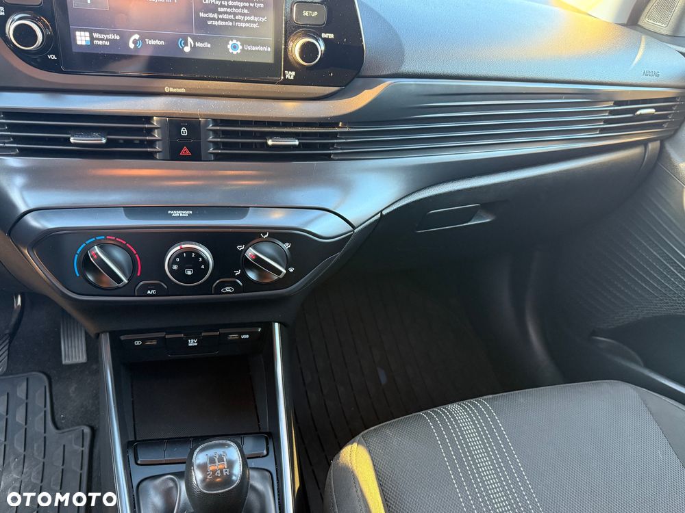 Hyundai i20 1.2 Pure - 15