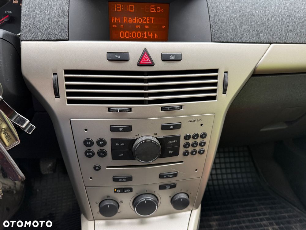 Opel Astra 1.4 Edition 111 Jahre - 15