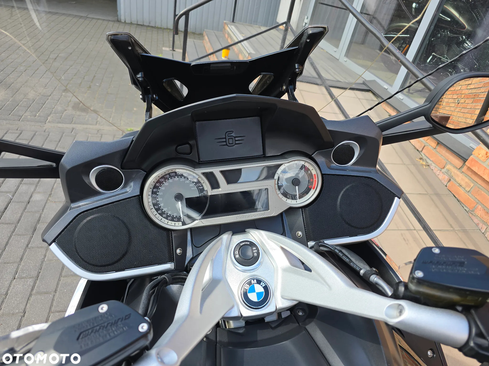 BMW K - 9
