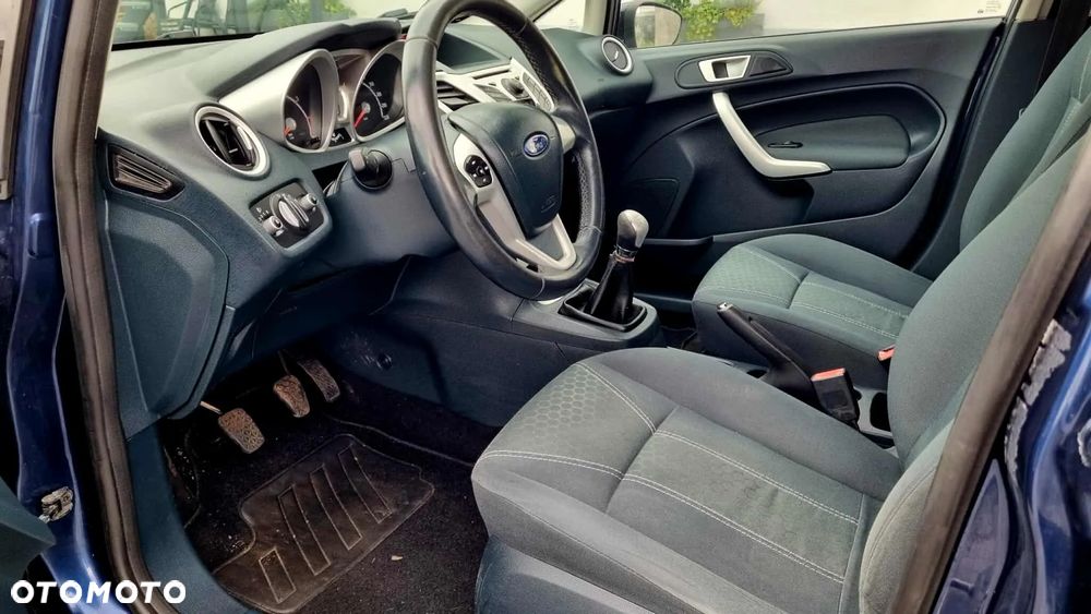 Ford Fiesta - 14