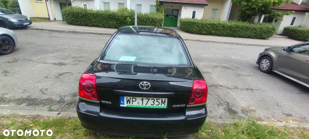 Toyota Avensis 1.8 VVT-i Luna - 7
