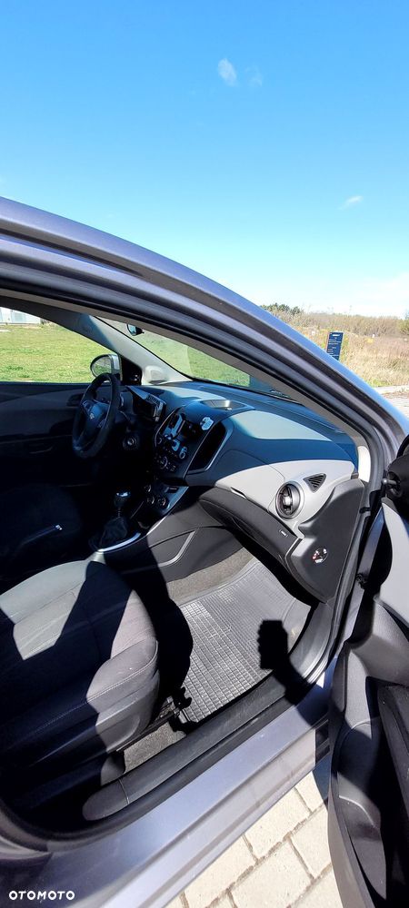 Chevrolet Aveo 1.4 16V LS - 7