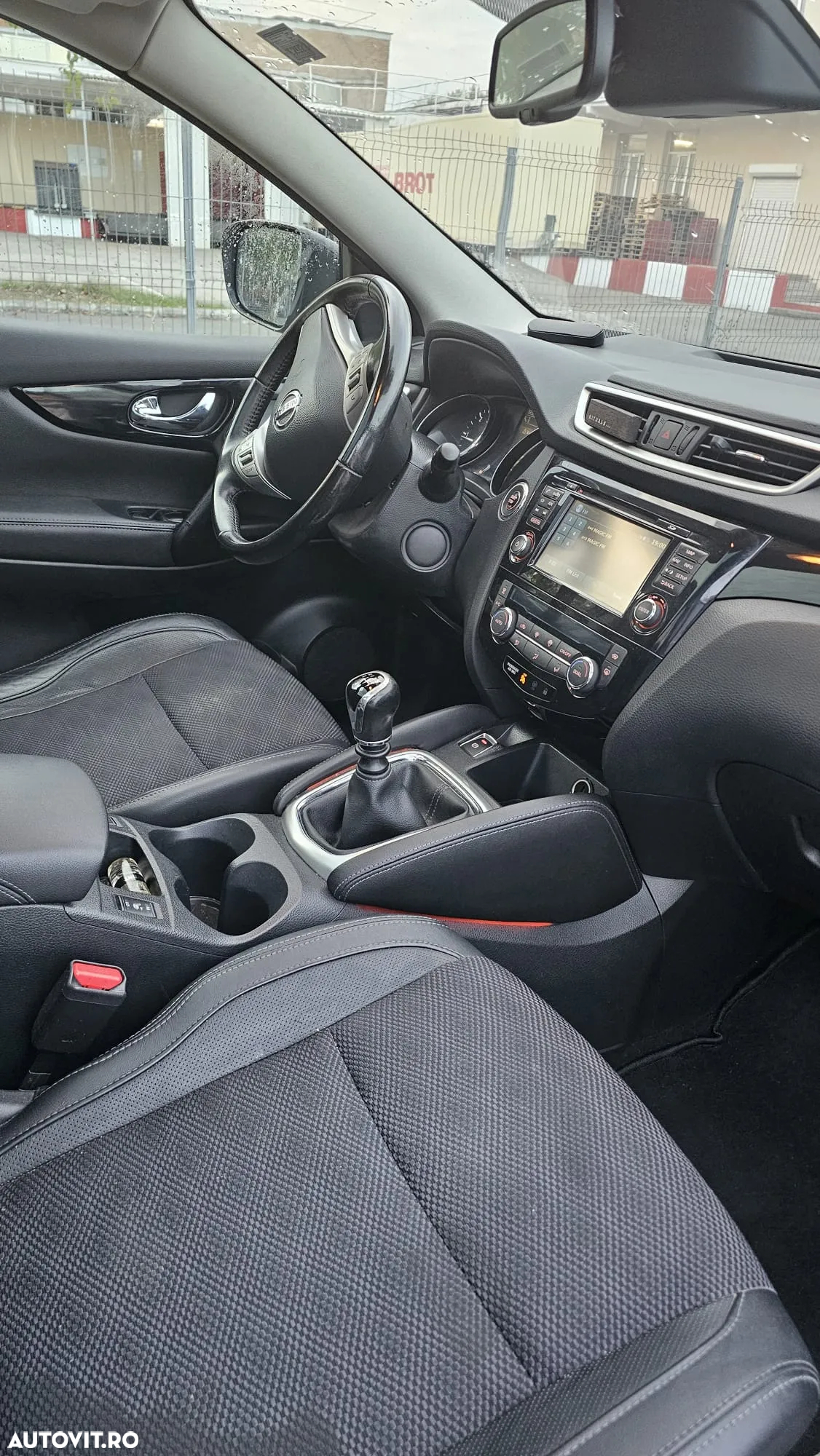 Nissan Qashqai 1.6 DCI Start/Stop Tekna - 6