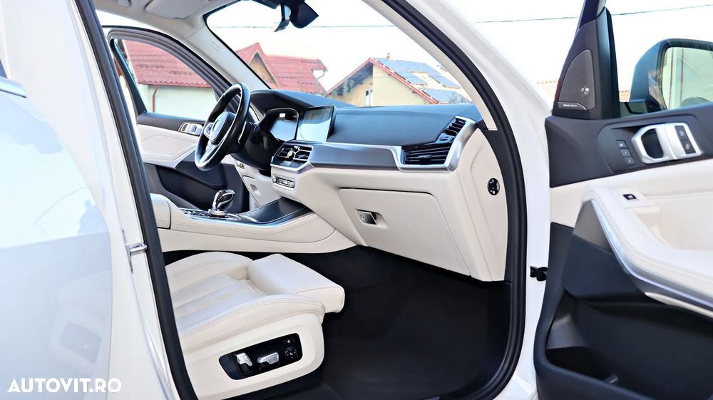 BMW X5 xDrive45e - 16