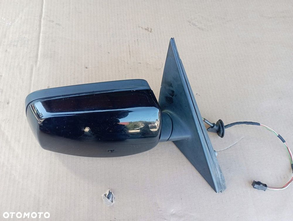 BMW E61 LUSTERKO PRAWE 4 PIN EUROPA - 2