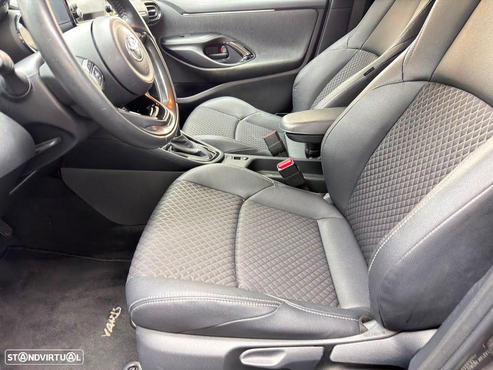 Toyota Yaris 1.5 HDF GR Sport - 37