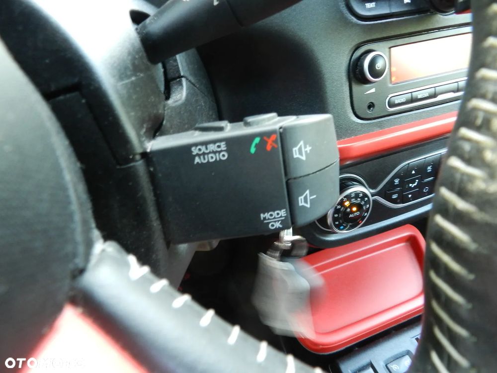 Renault Twingo ENERGY TCe 90 Experience - 22