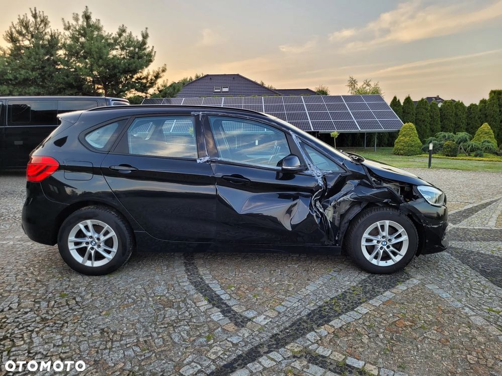 BMW Seria 2 218d Advantage - 34