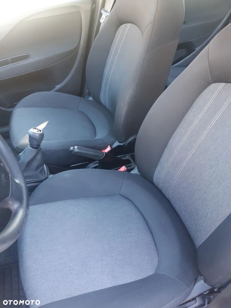 Fiat Punto 1.2 Easy Euro6 - 19