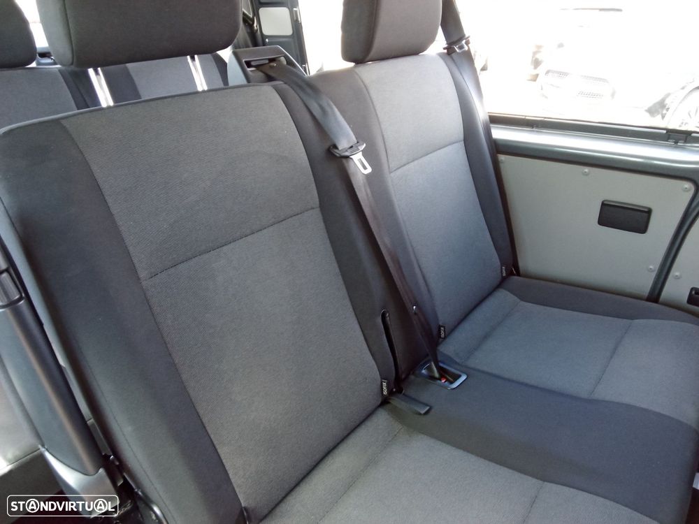 VW Transporter 2.0 TDI BM L.Extra AC Net - 23