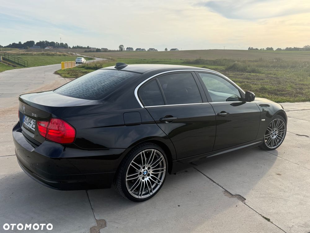 BMW Seria 3 318i Edition Lifestyle - 4