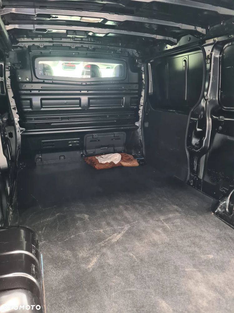 Renault Trafic - 29