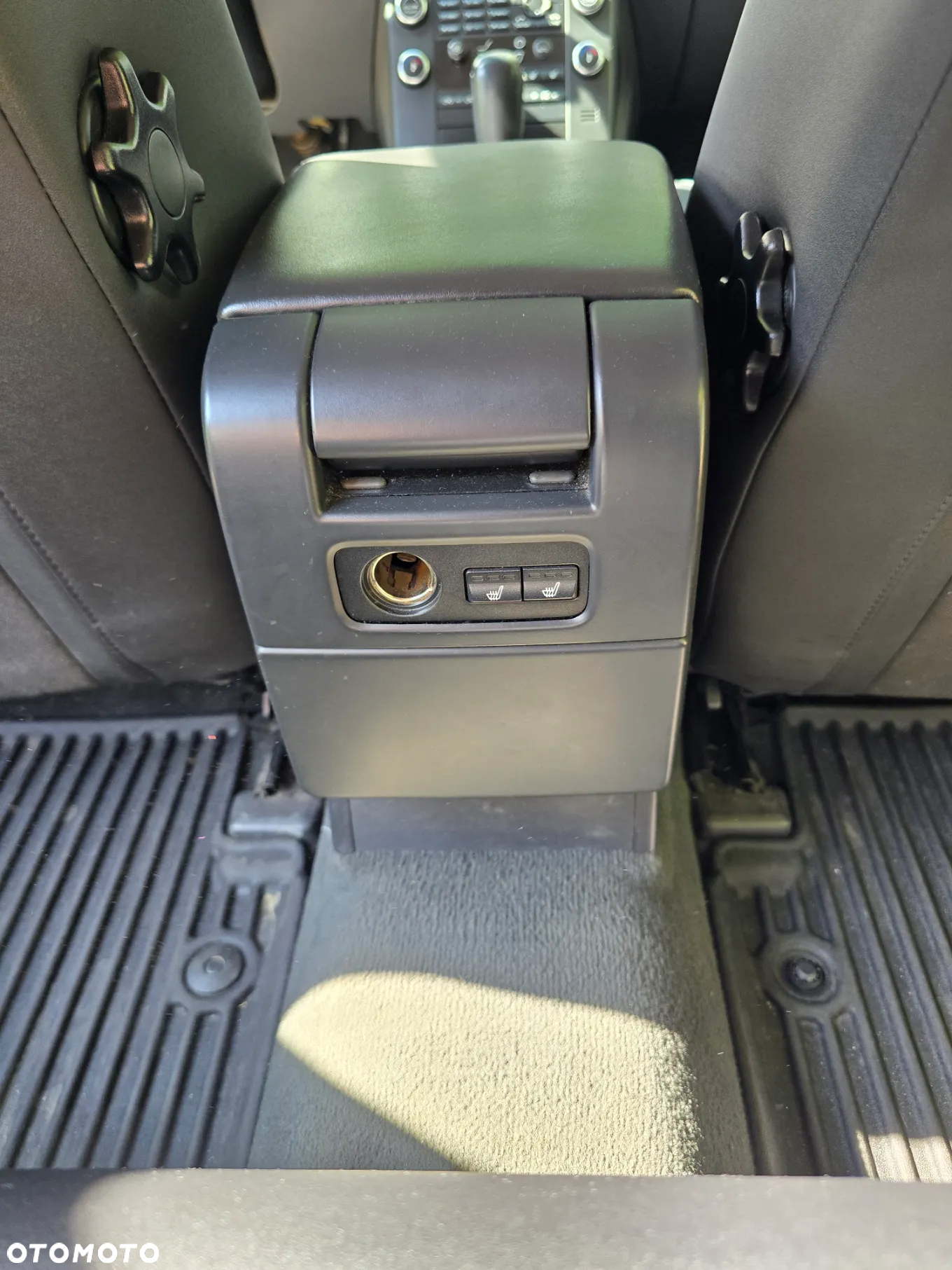 Volvo V70 - 25