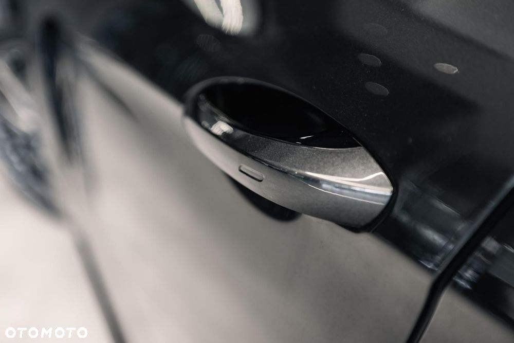 Porsche Panamera 4S - 40