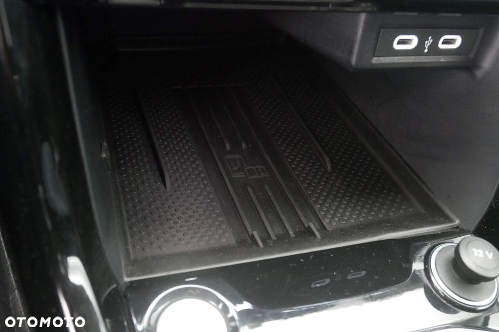 Volkswagen T-Cross 1.5 TSI ACT Style DSG - 21