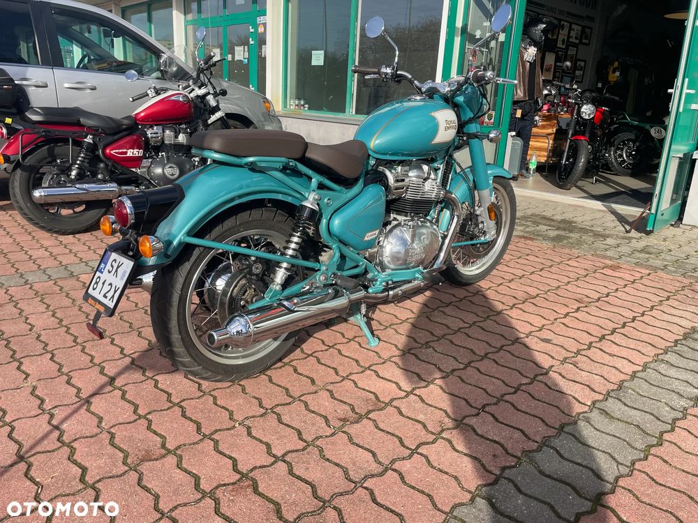 Royal Enfield Classic - 2