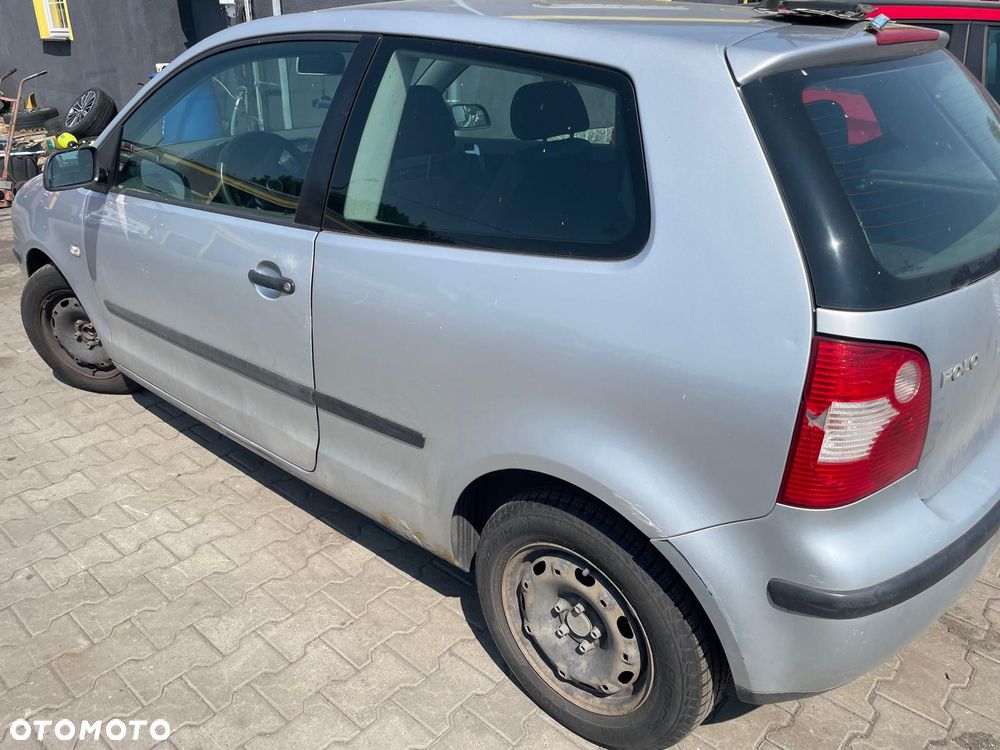 Volkswagen Polo 9N  Na Części Kolor : A7W - 2