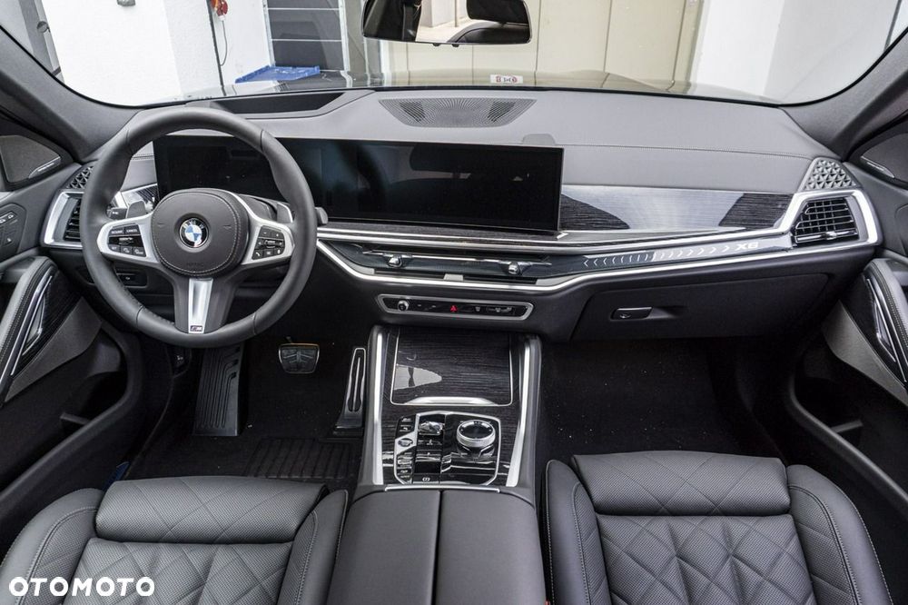 BMW X6 - 15