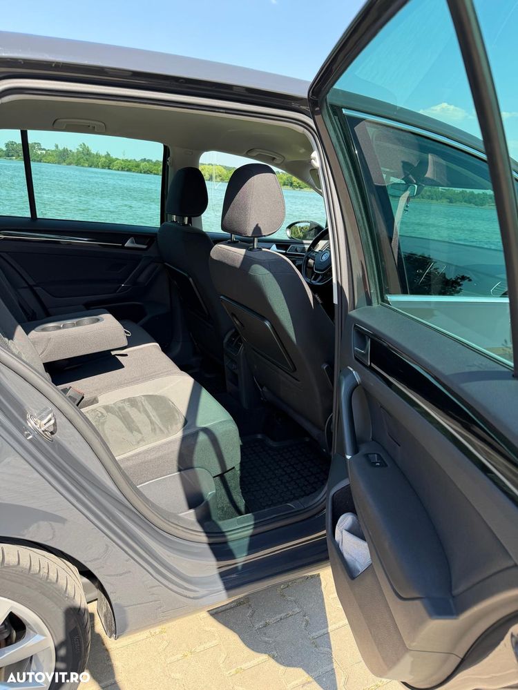 Volkswagen Golf Sportsvan 2.0 TDI SCR DSG Highline - 10
