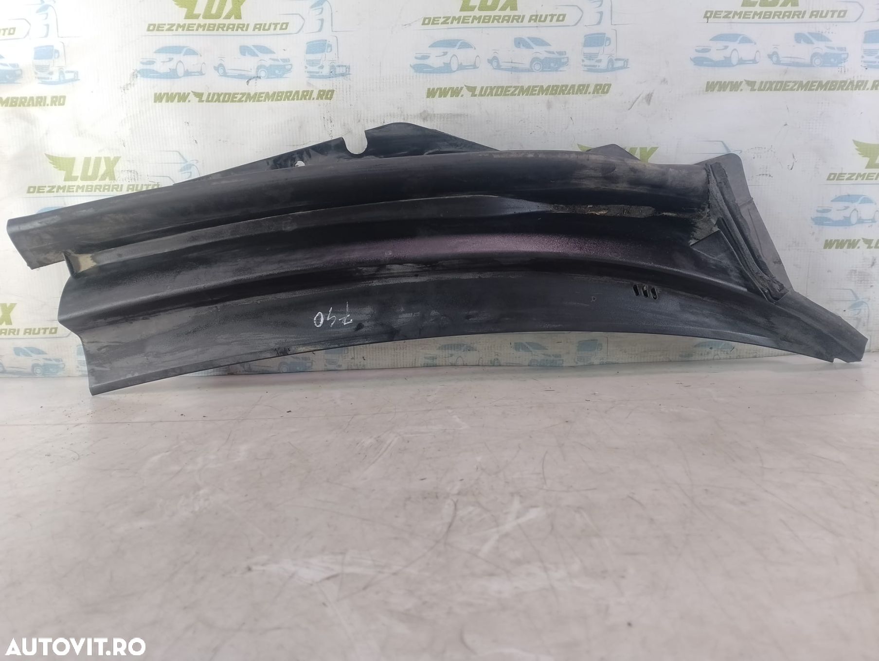 Grila stergatoare parbriz 1s71-f02216-a Ford Mondeo MK3 [2000 - 2003] - 1