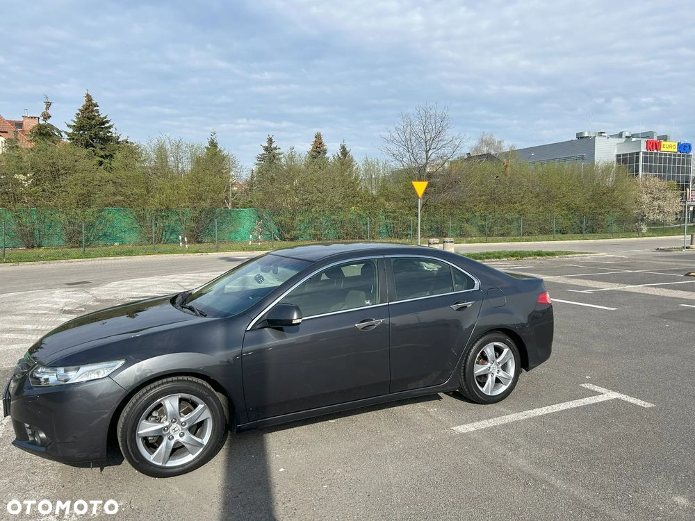 Honda Accord 2.0 Lifestyle - 3