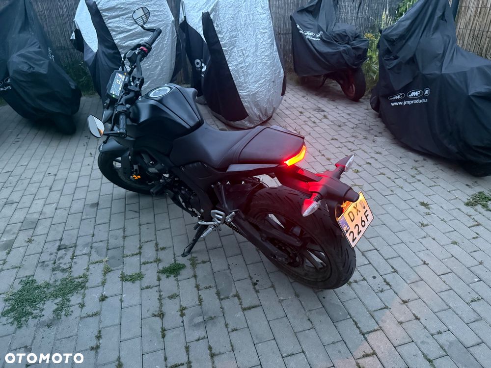 Yamaha MT - 4