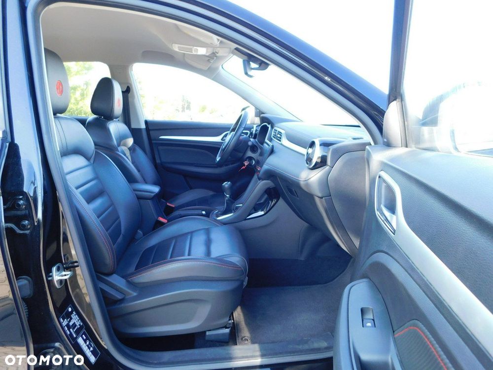 MG ZS - 9