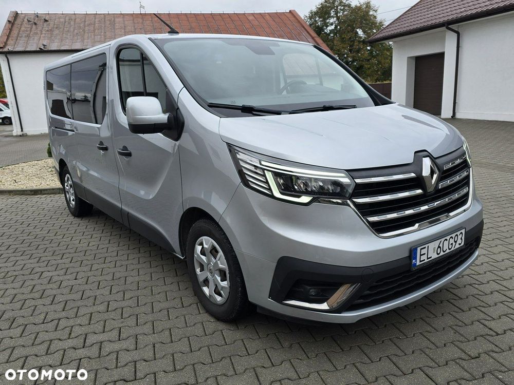 Renault Trafic - 2
