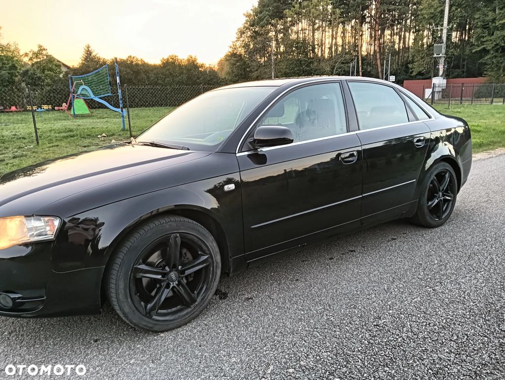 Audi A4 Limousine 2 - 3