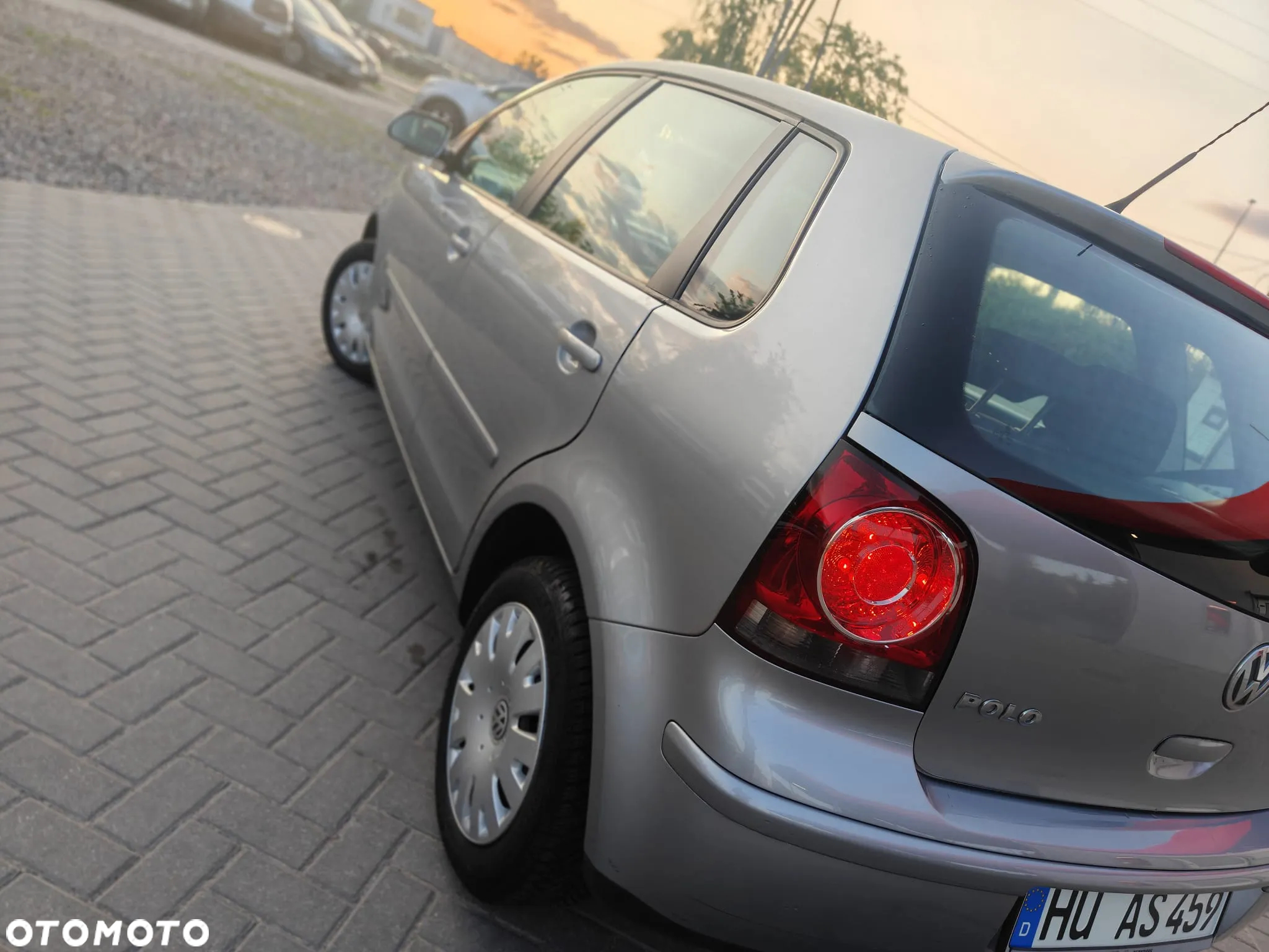 Volkswagen Polo 1.4 16V Comfortline - 11