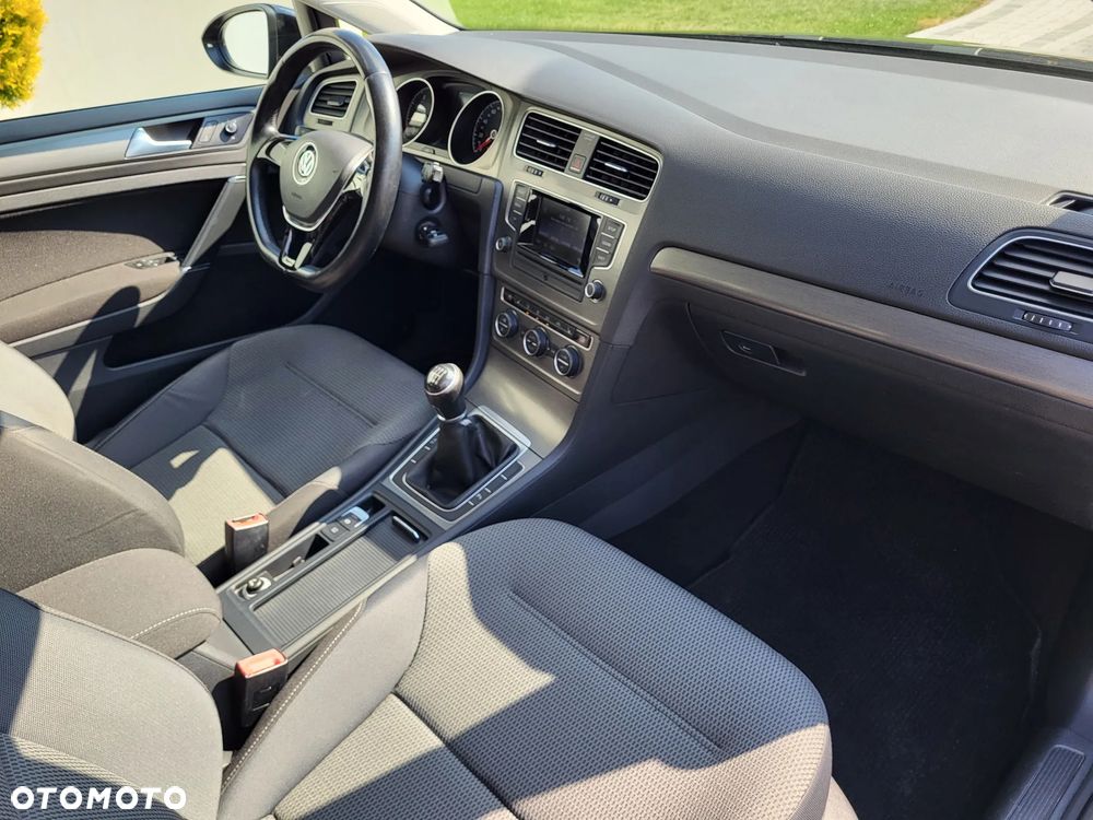 Volkswagen Golf 1.4 TSI BMT Comfortline - 5