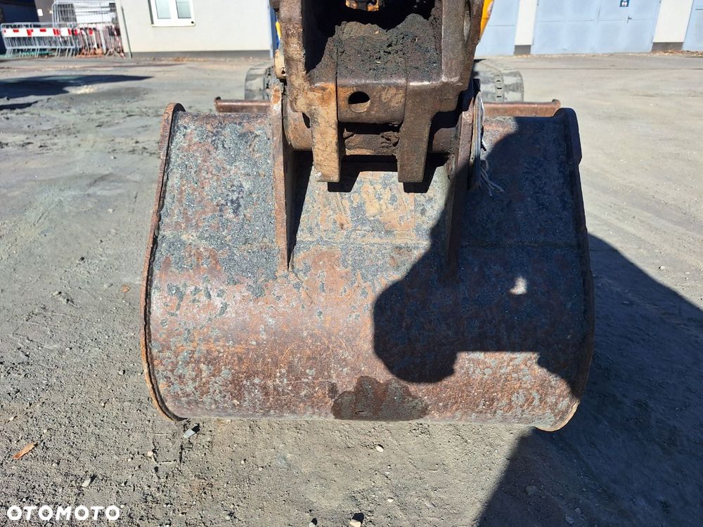 JCB 8035 Zts - 25