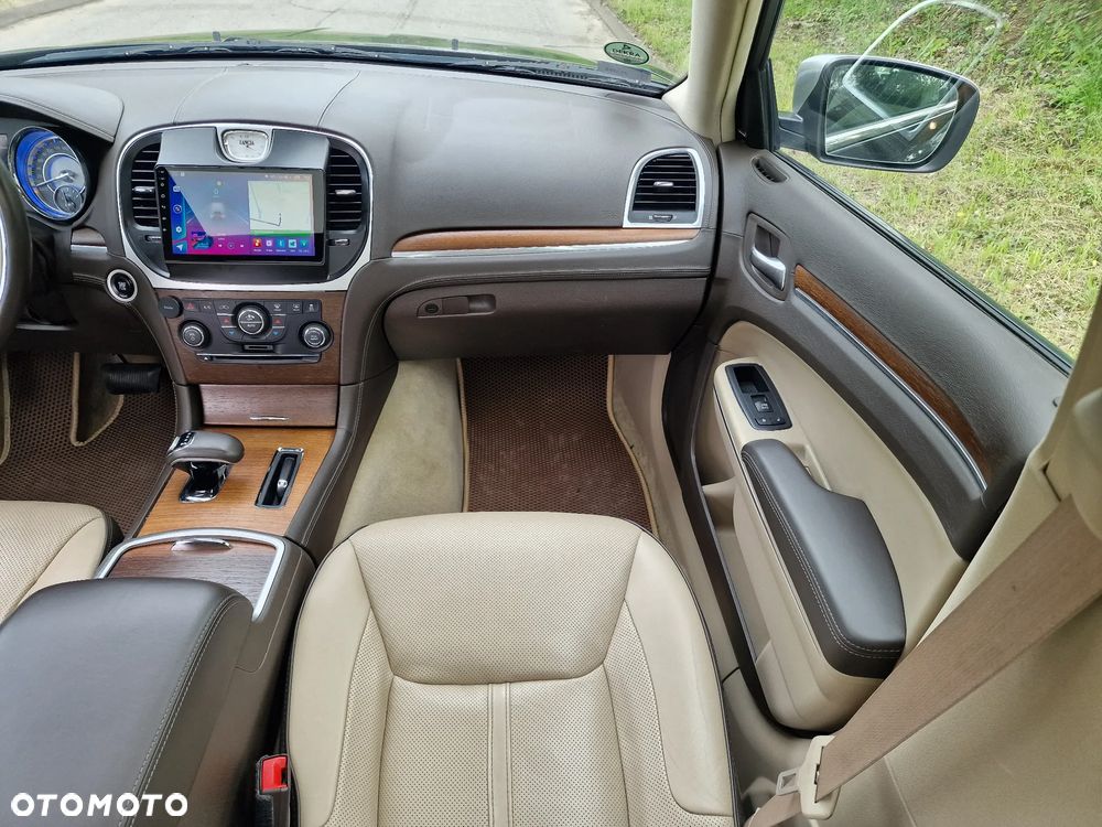 Lancia Thema 3.6 Executive - 25